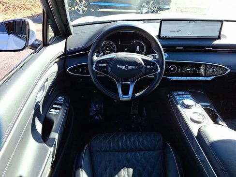 Certified 2025 Genesis GV70 3.5T Sport w/ Sport Advanced Package image 21