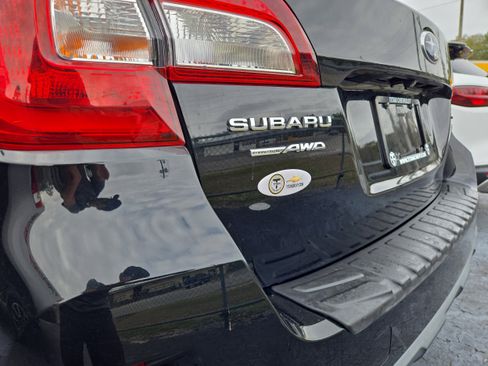 Used 2015 Subaru Outback 3.6R Limited image 32