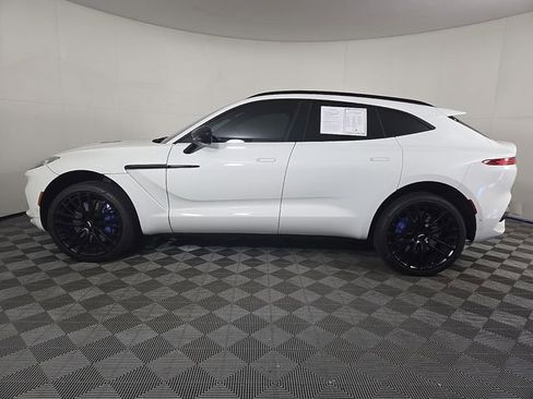 Used 2022 Aston Martin DBX AWD/4WD image 8