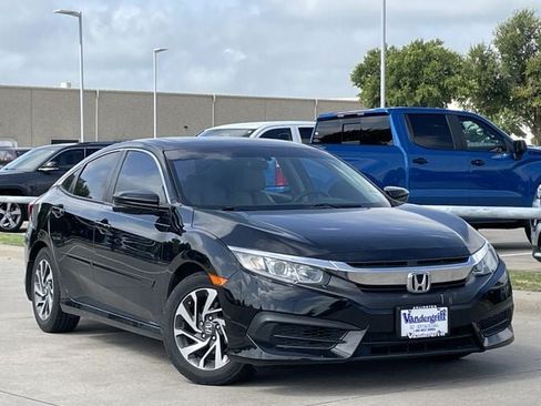 Used 2017 Honda Civic EX image 2