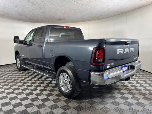 Used 2026 RAM 2500 Big Horn AWD/4WD image 8