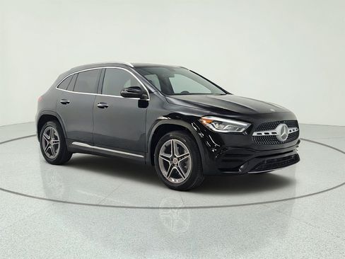Used 2023 Mercedes-Benz GLA 250 4MATIC image 3