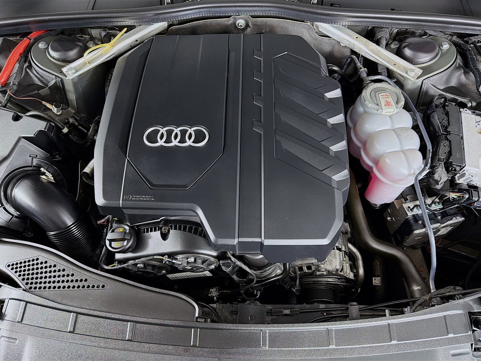 Used 2023 Audi A4 2.0T Premium Plus AWD/4WD image 31