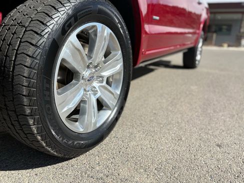 Used 2015 Ford F150 Platinum w/ Equipment Group 701A Luxury image 13