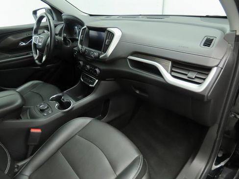 Used 2023 GMC Terrain SLT AWD/4WD image 15