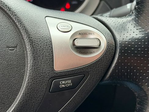 Used 2014 Nissan Juke SL AWD/4WD image 27