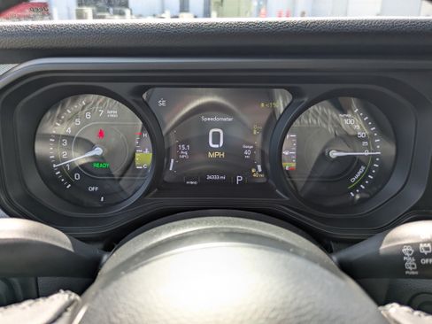 Used 2025 Jeep Wrangler Unlimited Sport S 4xe AWD/4WD image 13