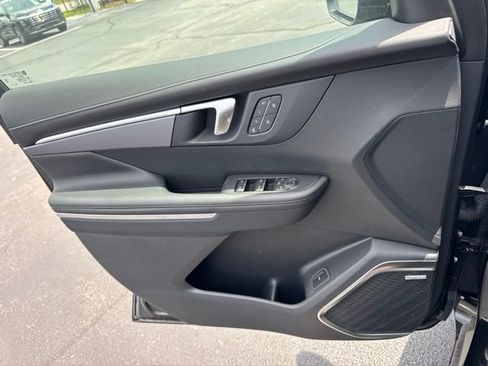New 2026 Buick Enclave Sport Touring w/ Power Package FWD image 17