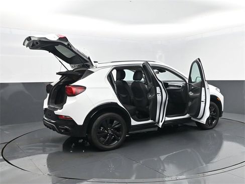 Used 2024 Buick Encore GX Sport Touring image 28