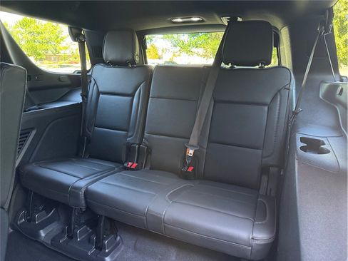 Used 2021 GMC Yukon Denali w/ Denali Premium Package AWD/4WD image 43