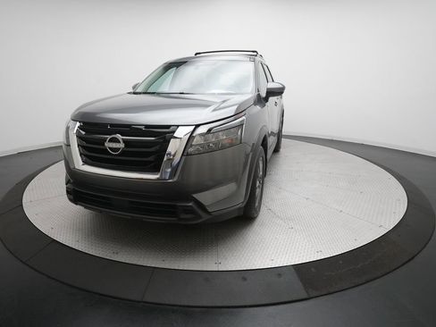 Certified 2023 Nissan Pathfinder SV w/ SV Premium Package image 12