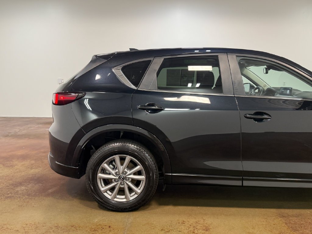 Used 2025 MAZDA CX-5 AWD 2.5 S w/ Preferred Package image 33