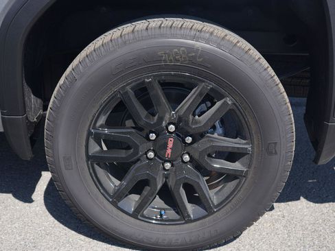 New 2026 GMC Sierra 1500 Elevation w/ Elevation Premium Package image 11