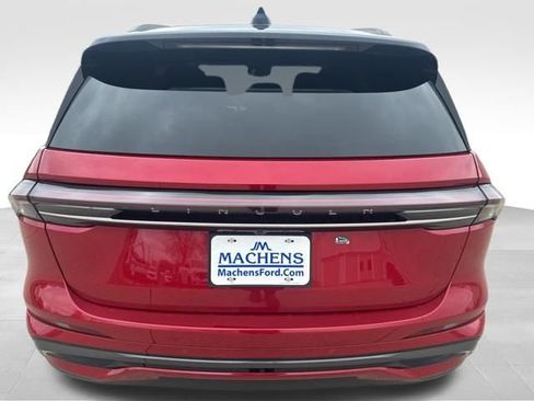 New 2026 Lincoln Nautilus Reserve w/ Jet Appearance Package image 5