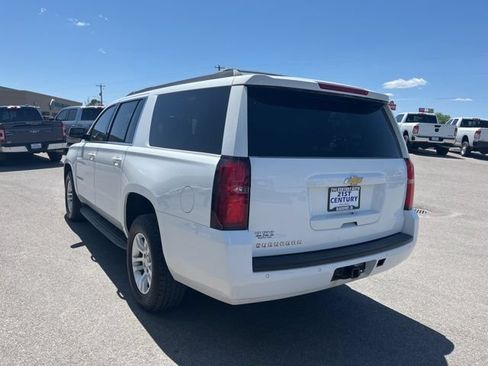 Used 2018 Chevrolet Suburban LT AWD/4WD image 12