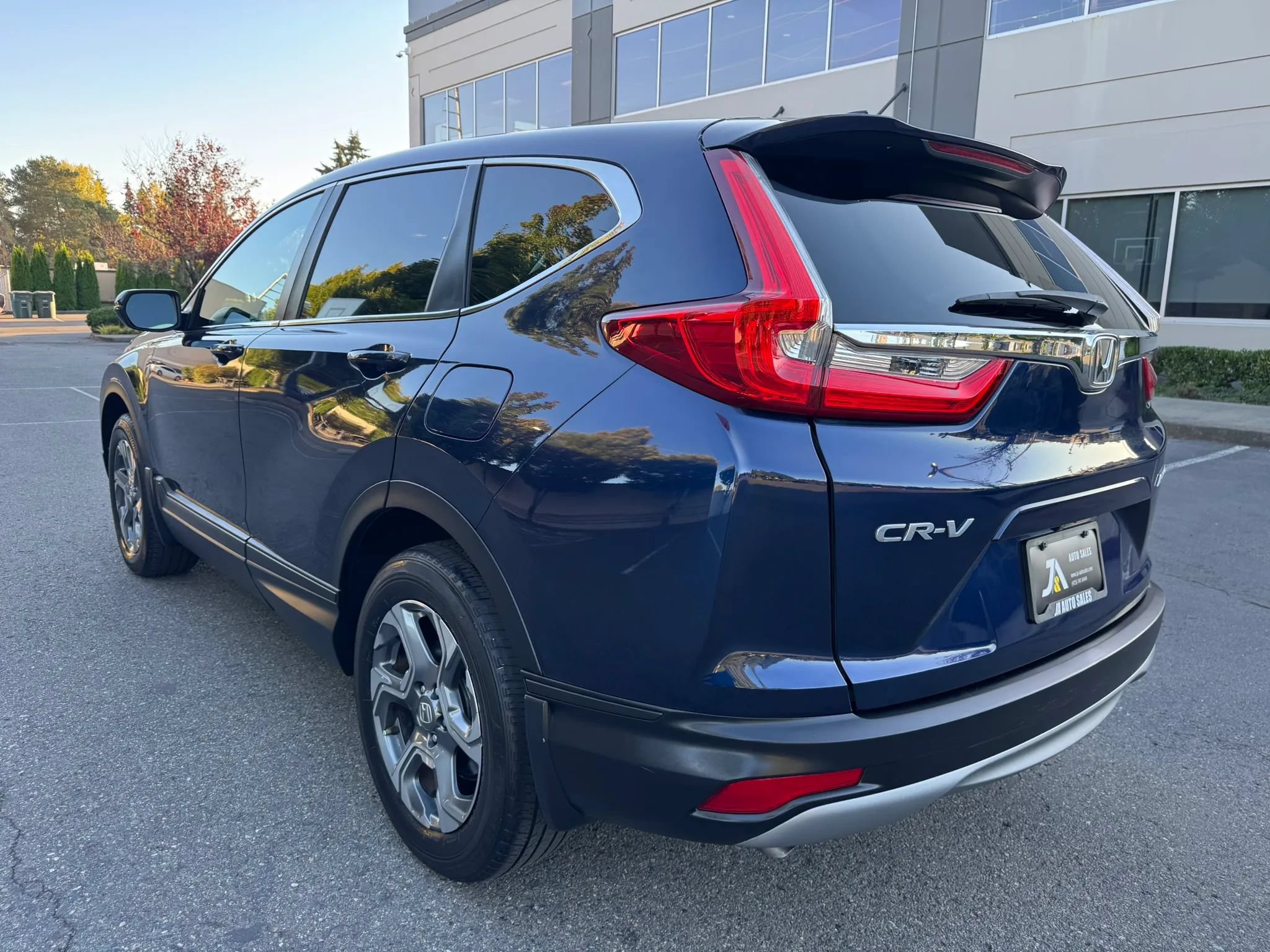 Used 2019 Honda CR-V EX-L image 8