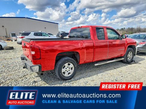 Used 2007 Chevrolet Silverado 1500 LTZ w/ EZ-Lift Tailgate Package image 6