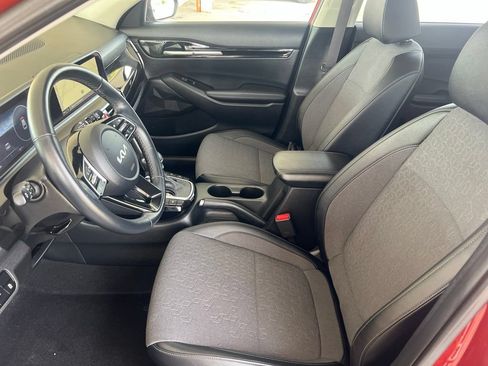 Certified 2024 Kia Seltos S AWD/4WD image 4