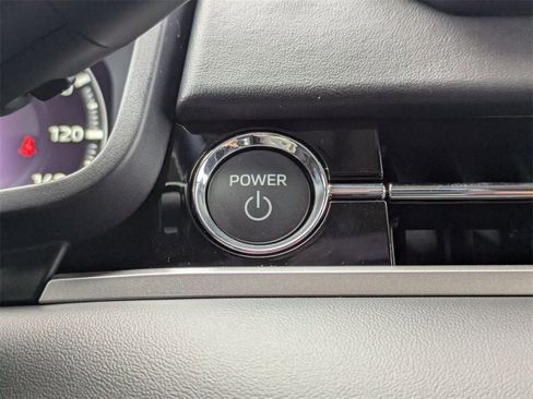 New 2025 Mitsubishi Outlander SEL image 21