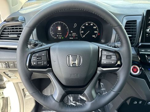 New 2026 Honda Odyssey Elite image 16