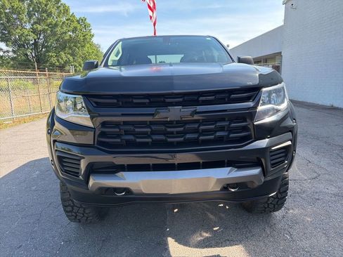 Used 2022 Chevrolet Colorado W/T w/ WT Convenience Package AWD/4WD image 7