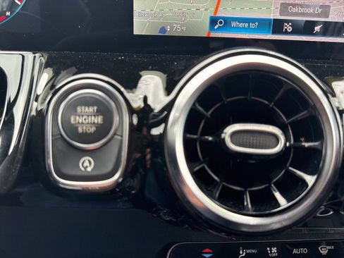 Used 2021 Mercedes-Benz GLA 250 4MATIC image 31