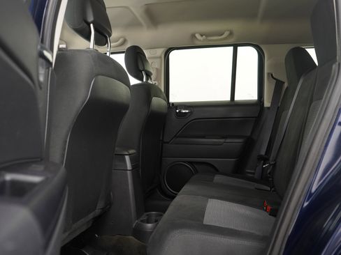 Used 2016 Jeep Patriot Latitude image 18