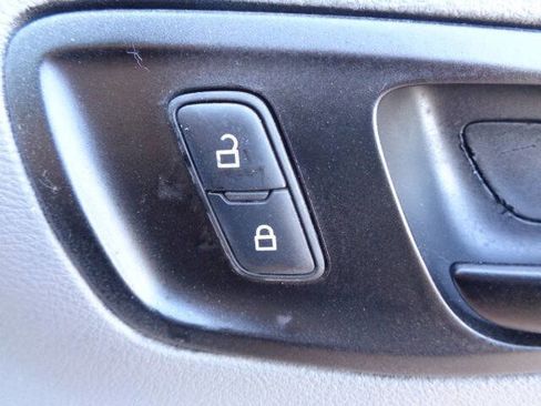 Used 2015 Ford Transit 150 150 3dr SWB Low Roof Cargo Van image 25