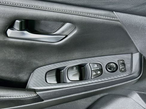 Used 2023 Nissan Sentra SV w/ All-Weather Package FWD image 15