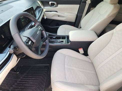 New 2026 Kia Sorento S w/ S Panoramic Sunroof Package FWD image 10