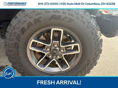 Used 2026 Jeep Gladiator Mojave w/ Safety Group AWD/4WD image 24