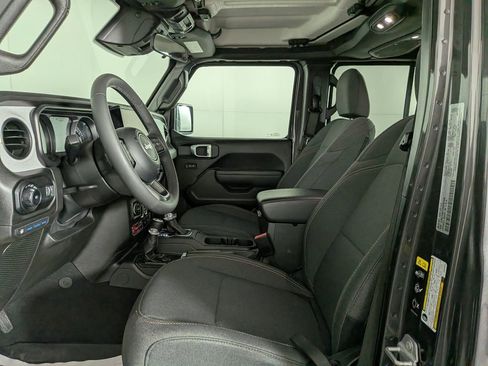 Certified 2025 Jeep Wrangler Unlimited Sport S 4xe image 18