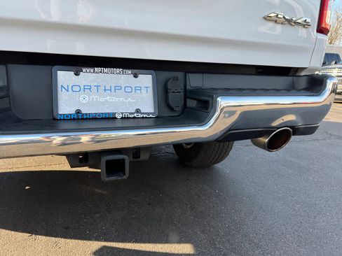 Used 2019 RAM 1500 Big Horn AWD/4WD image 24