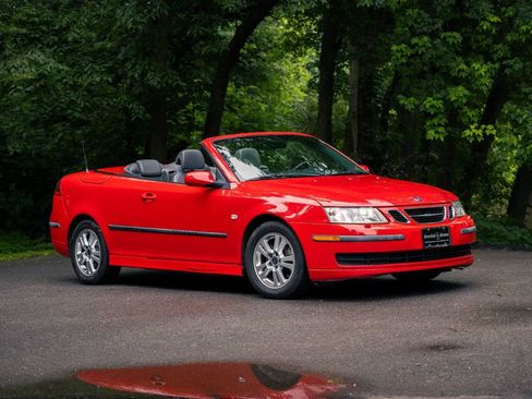 Used 2006 Saab 9-3 2.0T FWD image 2