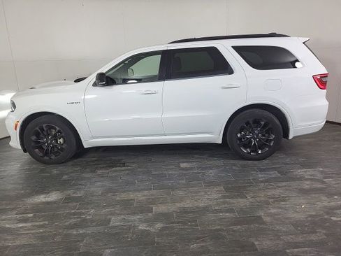 Used 2023 Dodge Durango R/T w/ Blacktop Package image 9