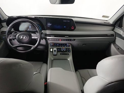 Used 2023 Hyundai Palisade SEL image 14