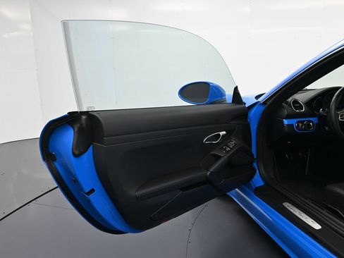 Certified 2025 Porsche 718 Cayman S image 14