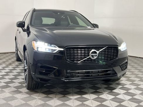 Used 2021 Volvo XC60 T8 R-Design w/ Protection Package Premier image 3