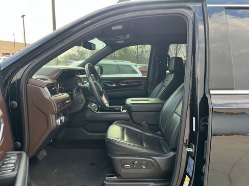 Used 2021 GMC Yukon Denali image 27