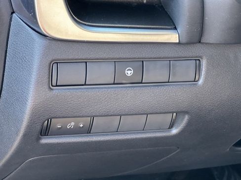 Certified 2022 Nissan Rogue SV image 22