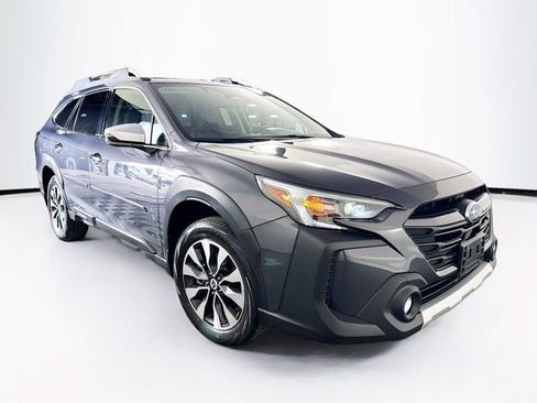 Used 2024 Subaru Outback Touring XT AWD/4WD image 3