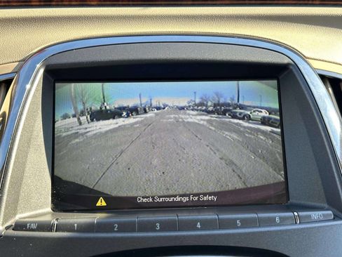 Used 2012 Buick LaCrosse Premium image 31