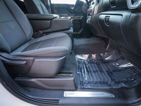 Used 2021 Chevrolet Silverado 1500 LT w/ Bed Protection Package image 24