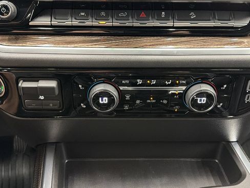 Used 2026 Chevrolet Silverado 1500 LT AWD/4WD image 24