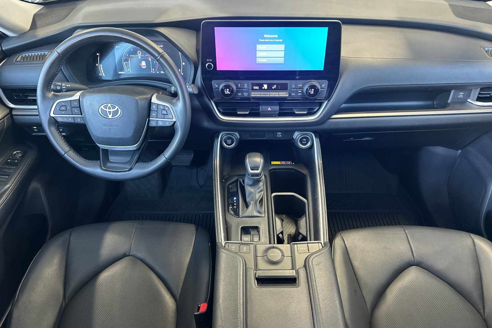 Certified 2024 Toyota Grand Highlander FWD image 12