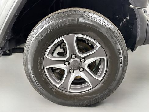 Used 2021 Jeep Wrangler Unlimited Sport S image 32