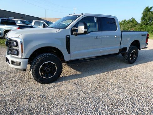 New 2026 Ford F250 Lariat w/ Tremor Off-Road Package AWD/4WD image 8