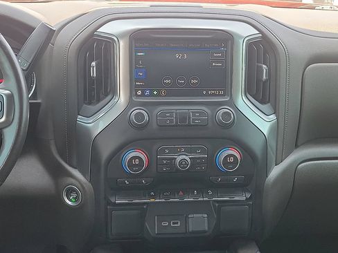 Used 2022 Chevrolet Silverado 1500 RST w/ Z71 Off-Road Package AWD/4WD image 10