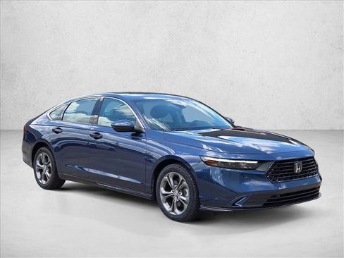 Used 2023 Honda Accord EX-L image 3