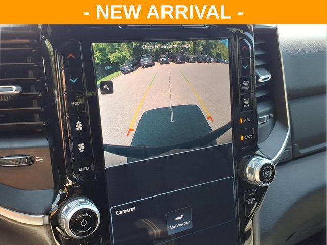 Used 2024 RAM 1500 Big Horn AWD/4WD image 31